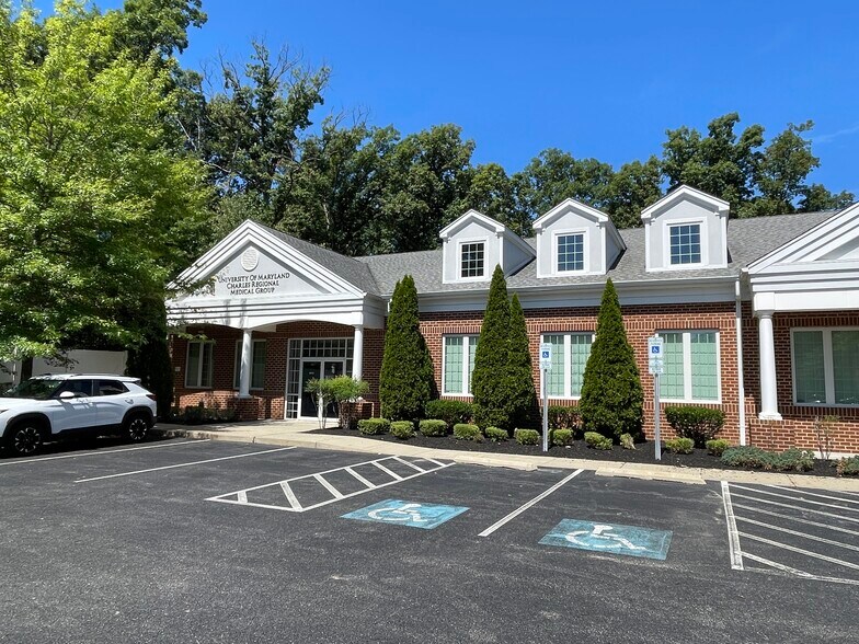 3581 Old Washington Rd, Waldorf, MD à louer - Photo du bâtiment - Image 2 de 5