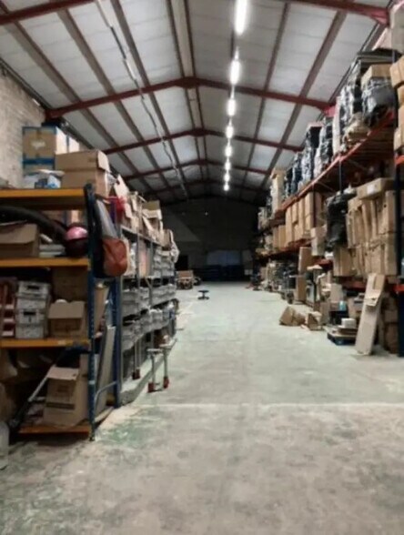 Bureau dans Bagnolet à louer - Photo du bâtiment - Image 3 de 14