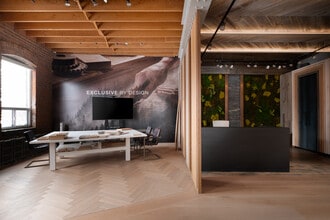 287 Macpherson Ave, Toronto, ON for lease Interior Photo- Image 2 of 12