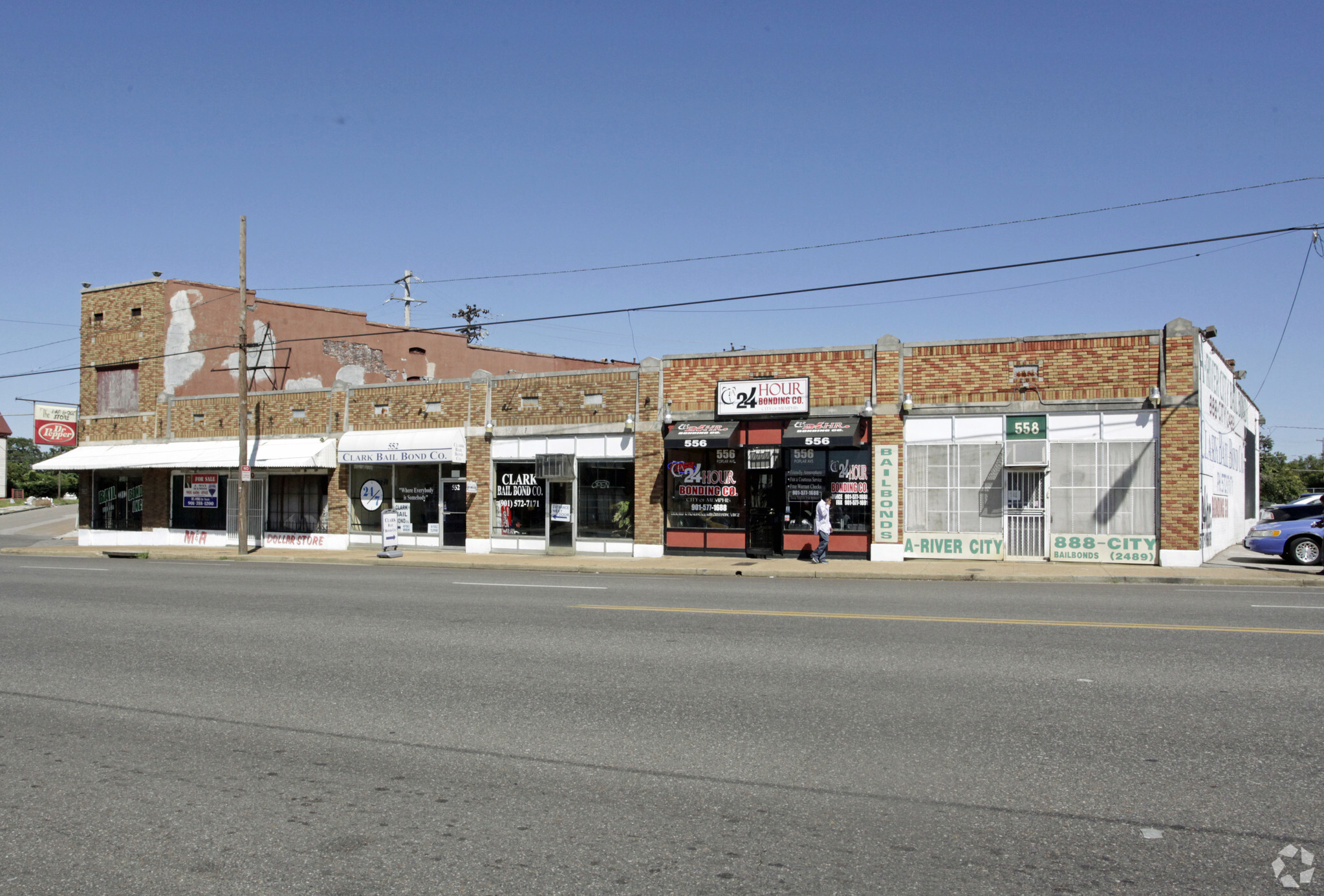 548-558 Poplar Ave, Memphis, TN à vendre Photo principale- Image 1 de 1