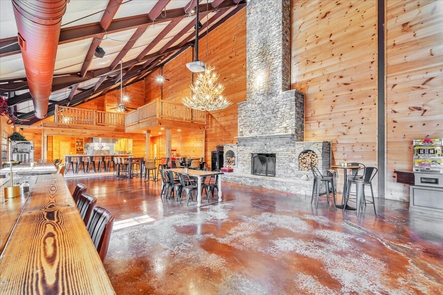 2079 Highway 85, Senoia, GA for sale - Interior Photo - Image 2 of 25