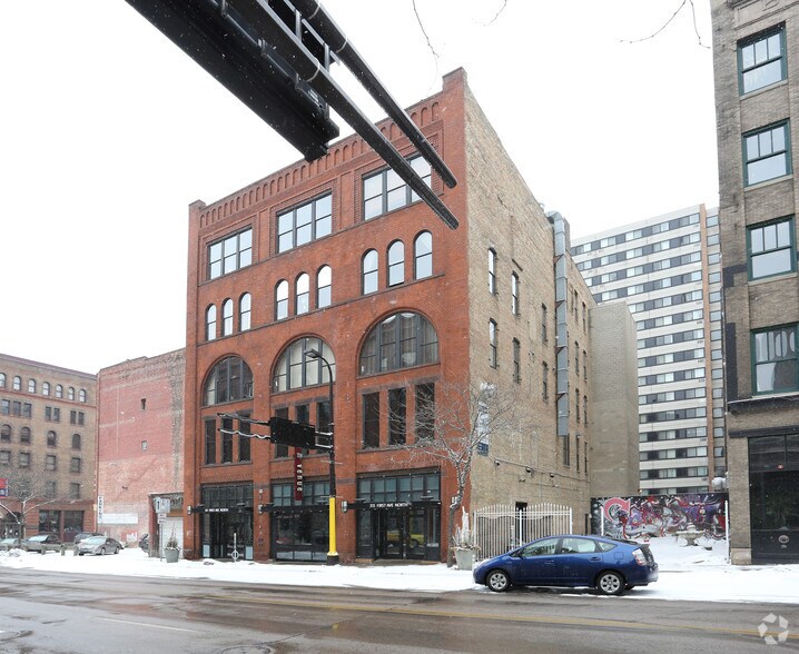 311-315 1st Ave, Minneapolis, MN à louer - Photo du bâtiment - Image 2 de 3