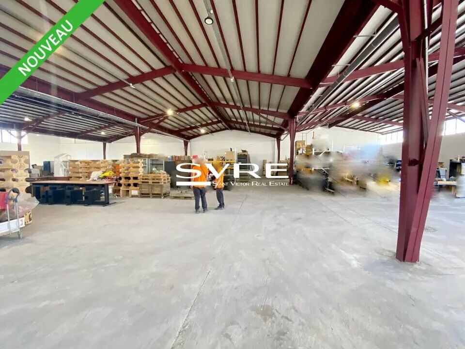 Retail in Aubagne for lease Building Photo- Image 1 of 3