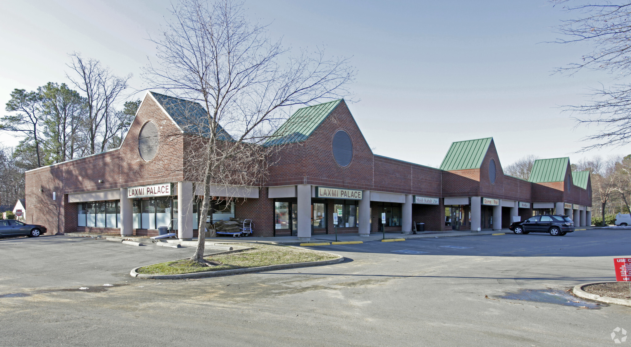 3401-3423 Old Parham Rd, Henrico, VA for lease Building Photo- Image 1 of 9