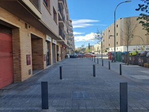 Retail in Igualada, Barcelona for lease Interior Photo- Image 1 of 9