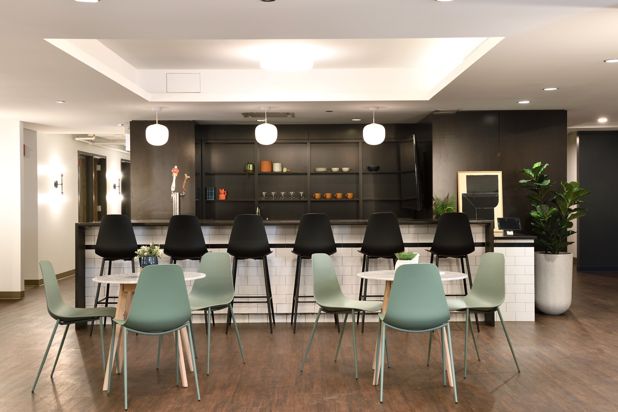 205 W Wacker Dr, Chicago, IL for sale Interior Photo- Image 1 of 10