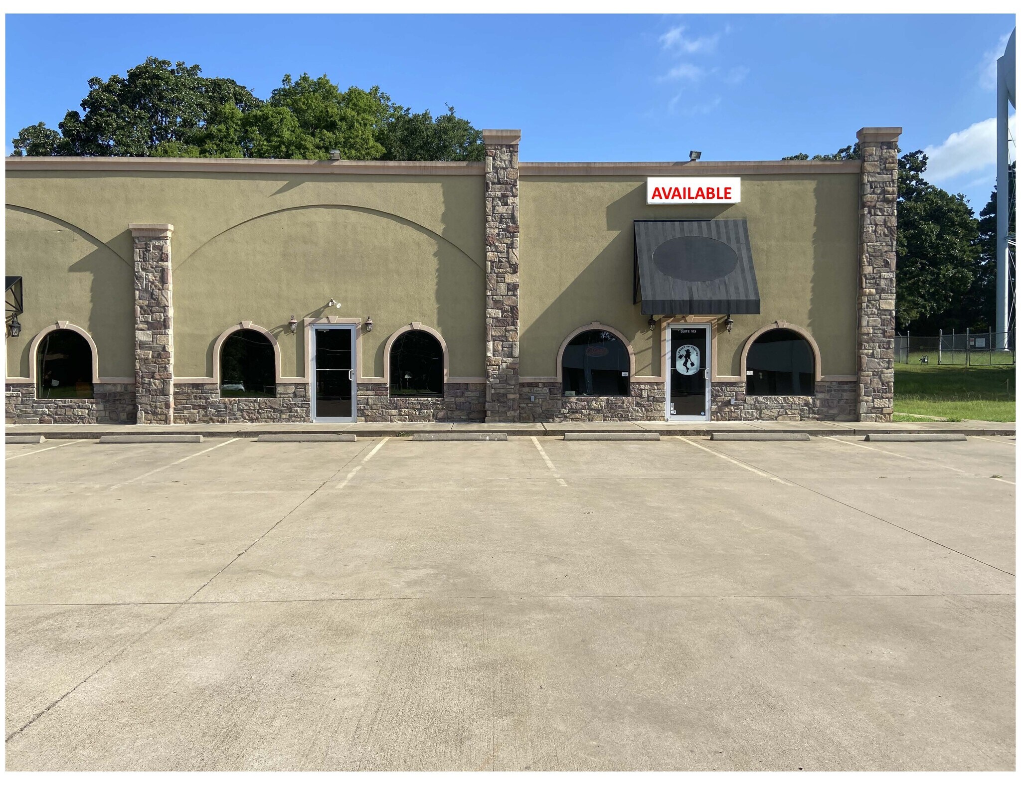 3008 Gilmer Rd, Longview, TX for lease Building Photo- Image 1 of 7