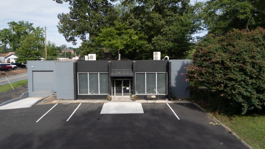 51 Austin Ave NE, Marietta, GA à vendre - Photo du bâtiment - Image 3 de 39