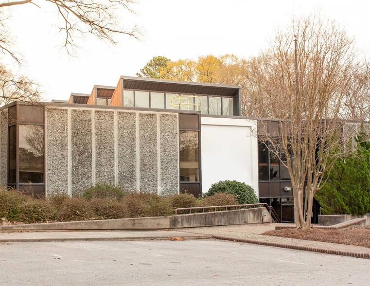 1312 Annapolis Dr, Raleigh, NC for lease - Primary Photo - Image 2 of 9