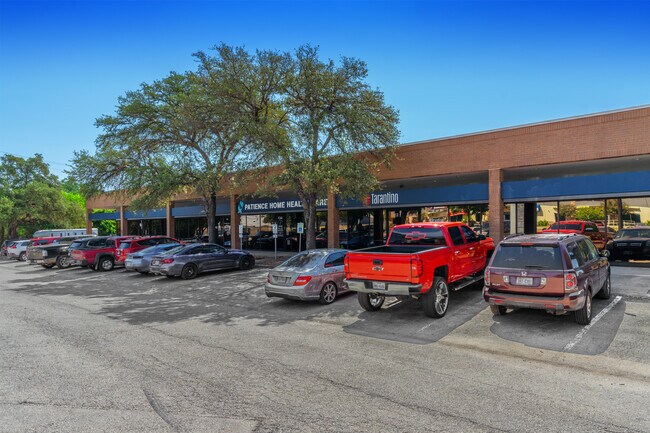 Plus de détails pour 12770 Cimarron Path, San Antonio, TX - Plusieurs types d'espaces à louer