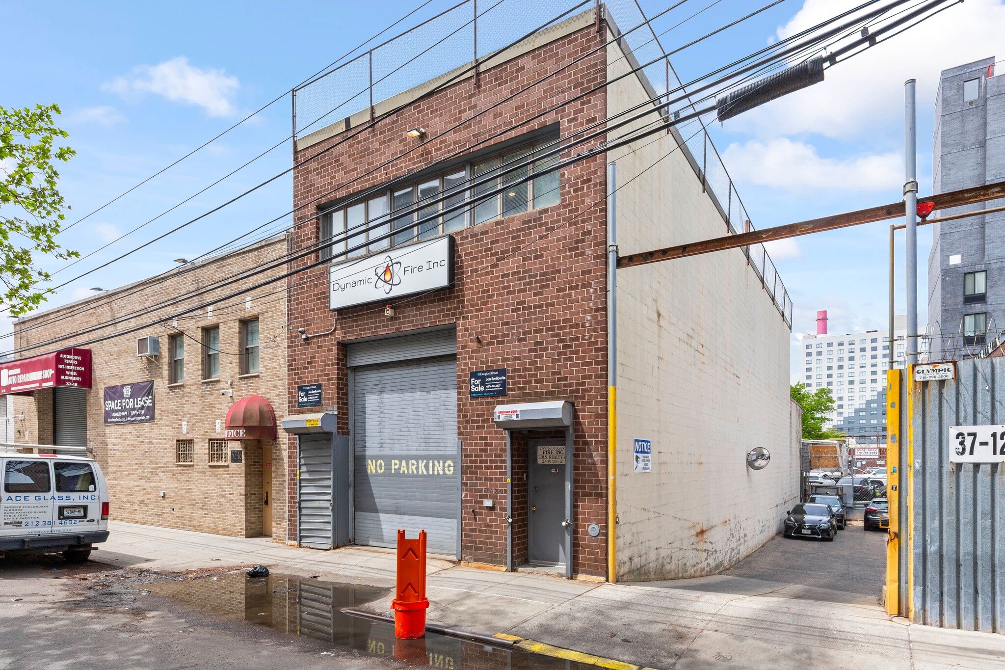 37-14 13th St, Long Island City, NY à louer Photo principale- Image 1 de 7