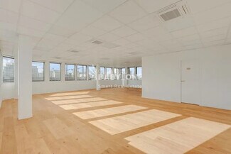 Plus de détails pour 58-60 Rue Etienne Dolet, Malakoff - Bureau à louer