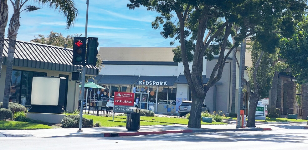 812 Winchester Blvd, San Jose, CA for lease - Building Photo - Image 3 of 6