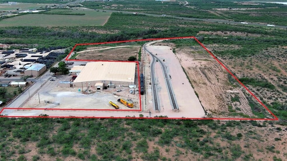 700 Anna St, Big Spring, TX for sale - Building Photo - Image 1 of 14