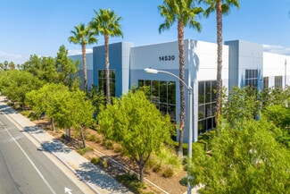 Plus de détails pour 14530 Innovation Dr, Riverside, CA - Industriel à louer