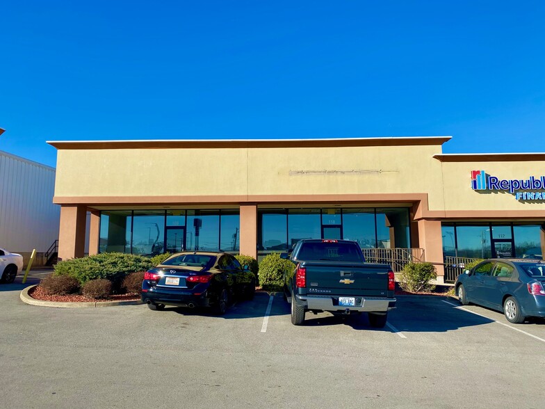 1609 N Dixie Ave, Elizabethtown, KY for lease - Building Photo - Image 1 of 4