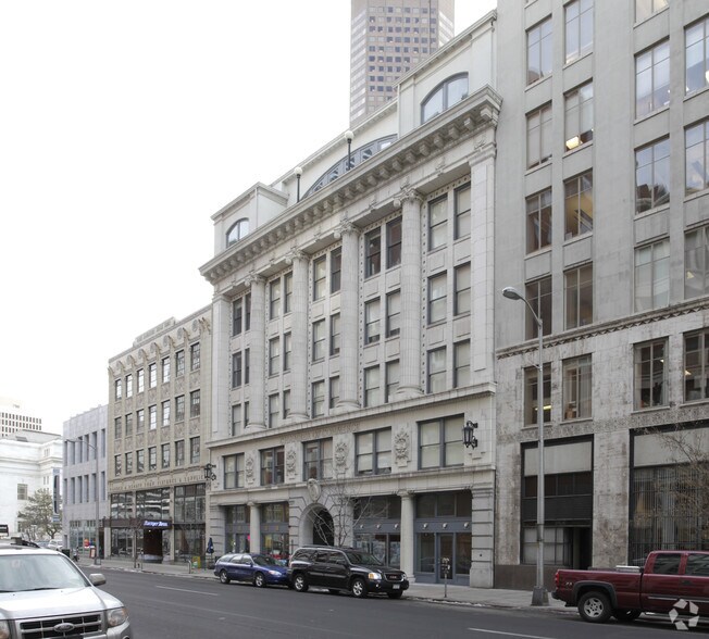 1726 Champa St, Denver, CO à louer - Photo du bâtiment - Image 3 de 16