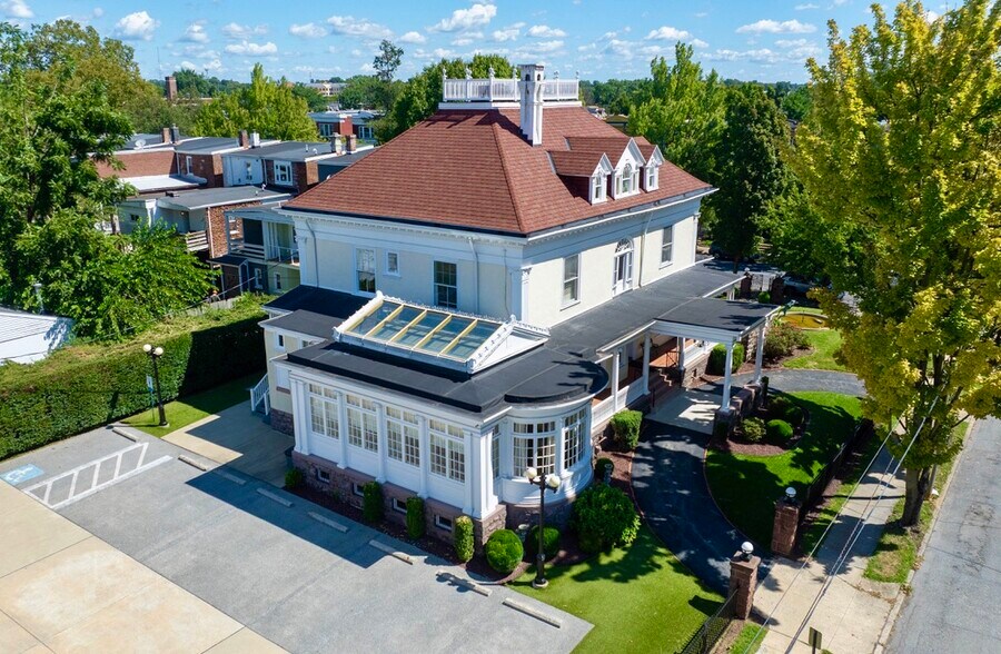 802 N Duke St, Lancaster, PA à vendre - Photo du bâtiment - Image 3 de 37