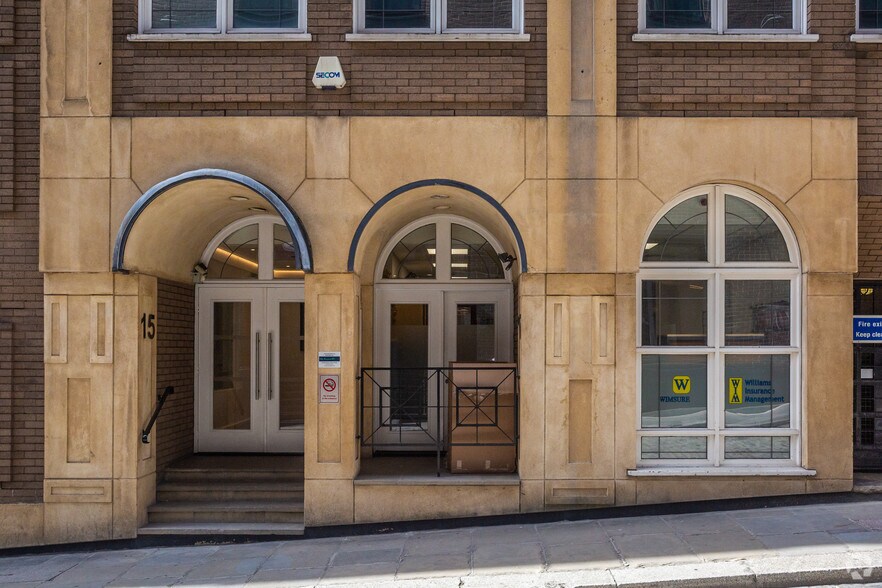 11-15 St Mary At Hl, Londres à louer - Photo du bâtiment - Image 3 de 6