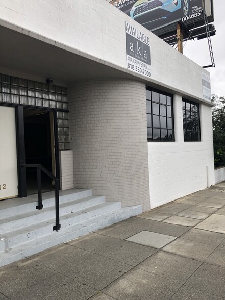 2010-2020 Lincoln Ave, Pasadena, CA à louer - Photo du bâtiment - Image 1 de 10