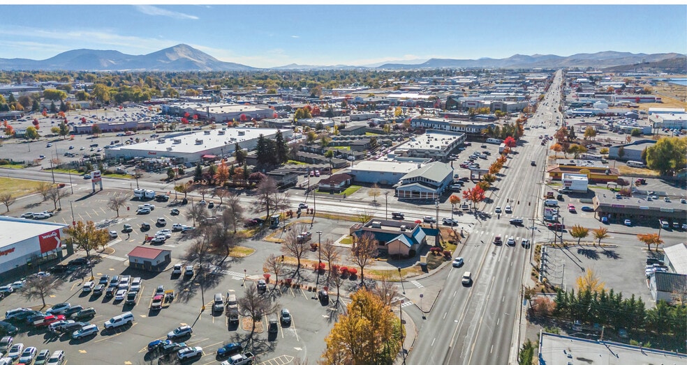 Shasta Way, Klamath Falls, OR for lease - Building Photo - Image 2 of 5