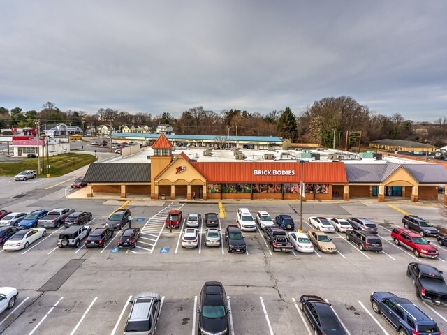 128-152 Chartley Dr, Reisterstown, MD à vendre - Photo du bâtiment - Image 3 de 10