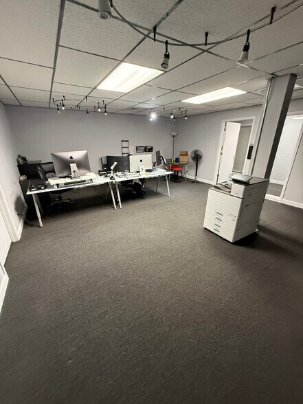 300 W Joliet St, Ottawa, IL à vendre - Photo intérieure - Image 3 de 13
