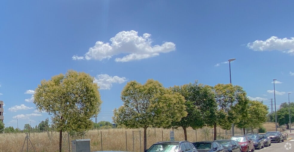 Land in Madrid, Madrid for sale - Building Photo - Image 2 of 2