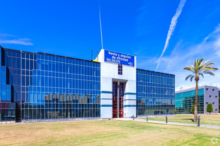 Carrer de la Garrotxa, 6, El Prat de Llobregat, Barcelona à vendre - Photo du bâtiment - Image 3 de 4