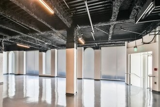 9500 Wilshire Blvd, Beverly Hills, CA for lease Interior Photo- Image 2 of 8