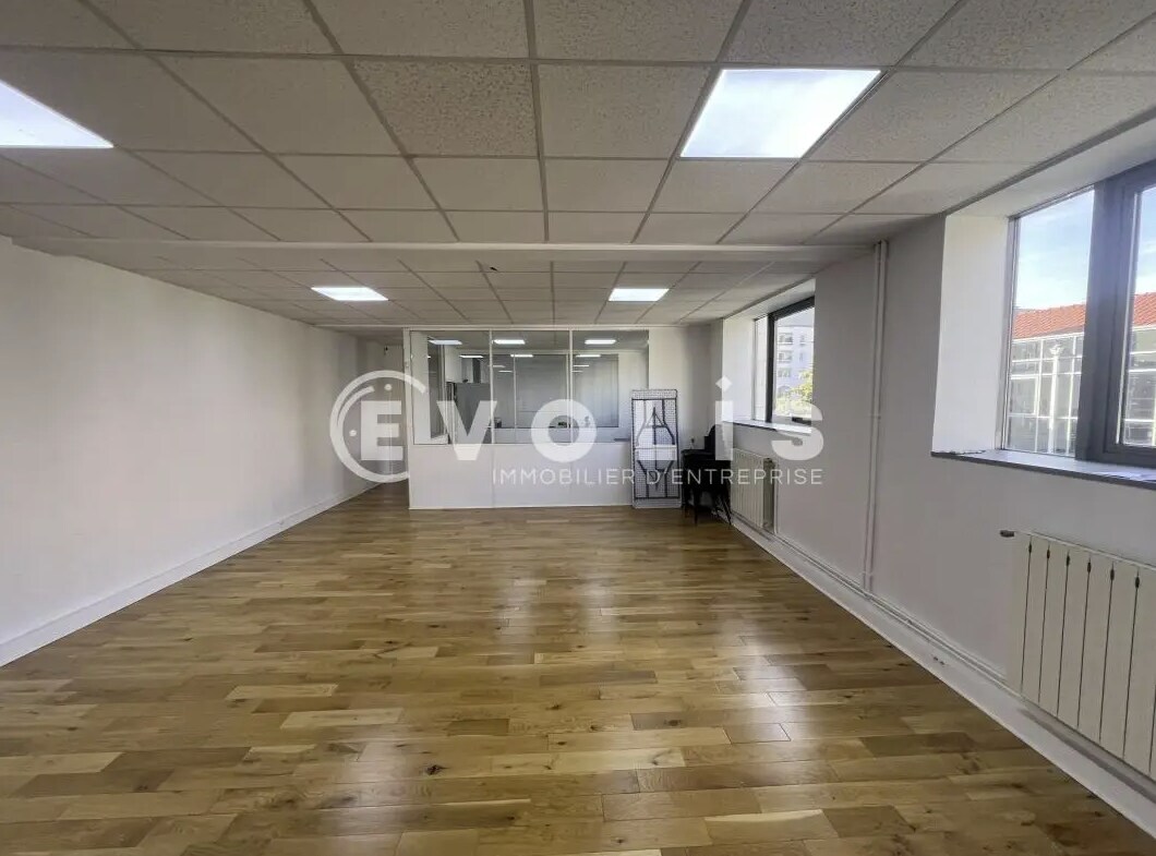 Rue Véron, Alfortville for lease Interior Photo- Image 1 of 5