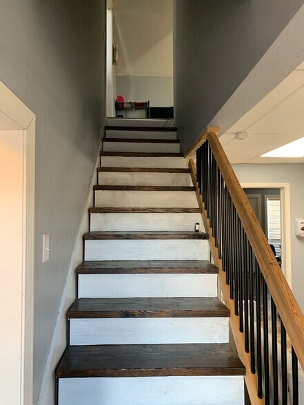 219 8th St N, Columbus, MS à vendre - Photo du bâtiment - Image 3 de 18