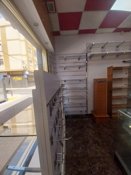 Commerce de détail dans El Ejido, Almería à louer - Photo intérieure - Image 3 de 11