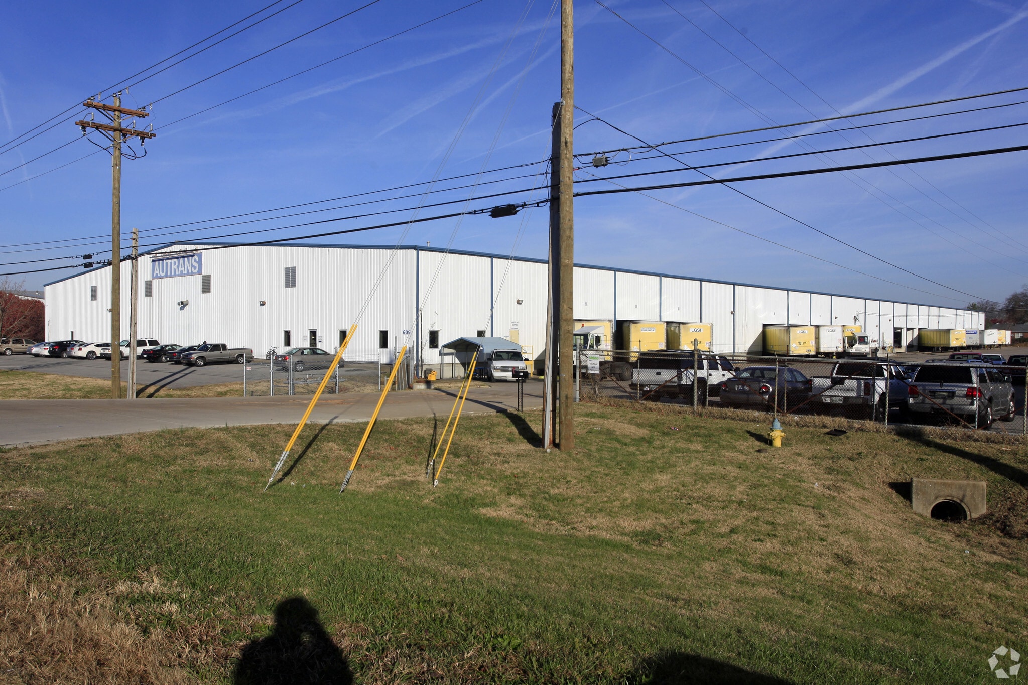 609 Enon Springs Rd, Smyrna, TN for lease Primary Photo- Image 1 of 8