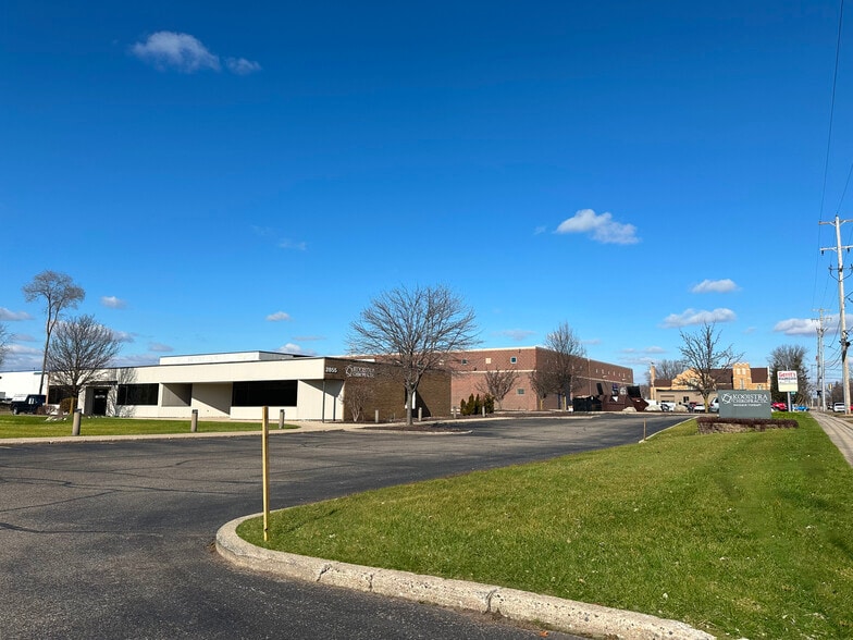 2855 Byron Center Ave SW, Wyoming, MI for sale - Building Photo - Image 2 of 13