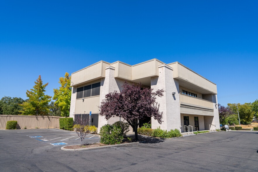 3300 Sunset Blvd, Rocklin, CA for sale - Primary Photo - Image 1 of 4