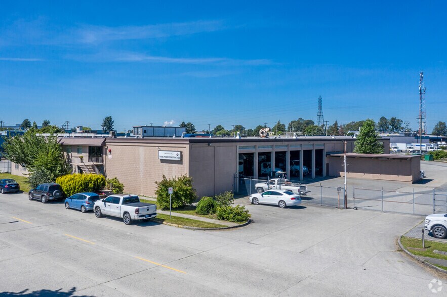 649 Derwent Way, Delta, BC à vendre - Photo du bâtiment - Image 2 de 3