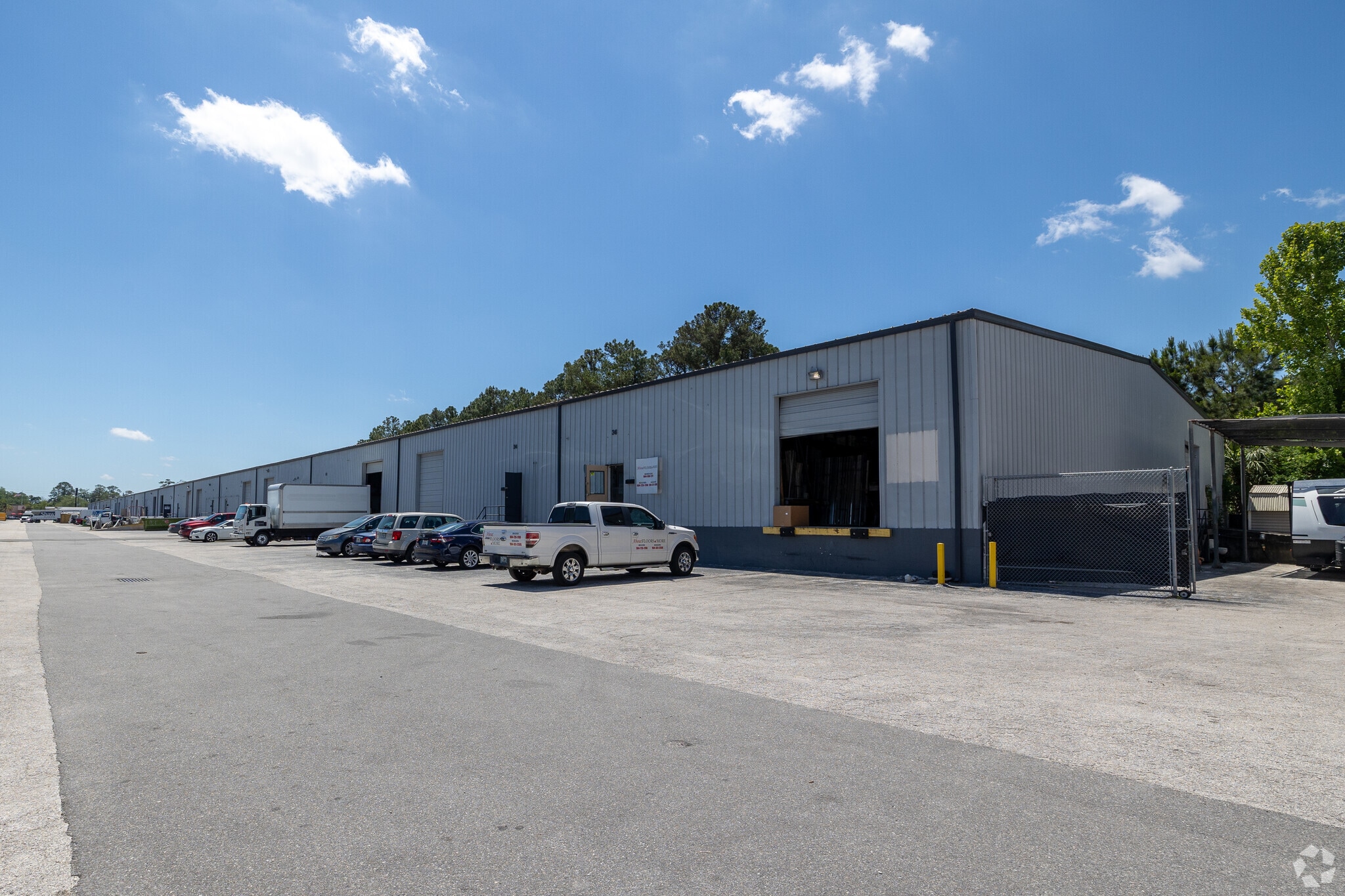 3811 University Blvd W, Jacksonville, FL for lease Primary Photo- Image 1 of 16