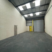 Dewsbury Rd, Stoke On Trent for lease Interior Photo- Image 2 of 6