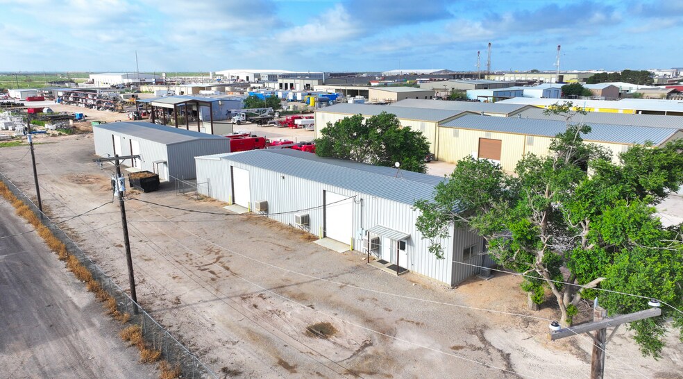 12107 W County Road 129, Odessa, TX à louer - Photo du bâtiment - Image 3 de 12