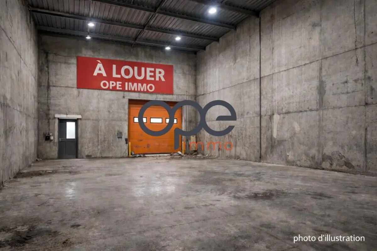 Flex in Aubervilliers for lease Interior Photo- Image 1 of 2