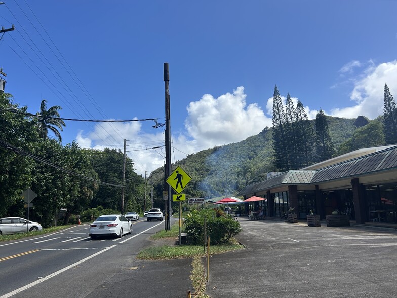 49-130 Kamehameha Hwy, Kāneohe, HI for lease - Building Photo - Image 2 of 7