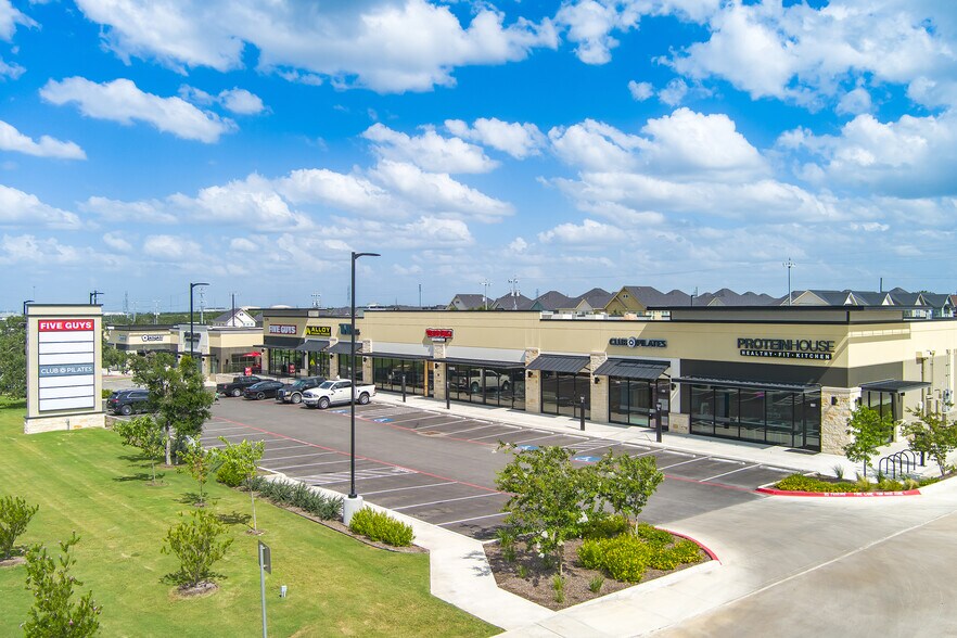 12016 Alamo Ranch Pky, San Antonio, TX à vendre - Photo du bâtiment - Image 3 de 11