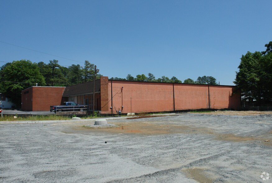 3282-3288 Laventure Dr, Atlanta, GA à louer - Photo du bâtiment - Image 2 de 8