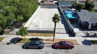 Commercial Vacant Lot - Truck Stop