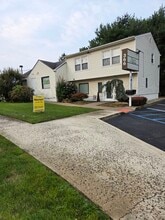 366 Herbertsville Rd, Brick, NJ for lease Building Photo- Image 2 of 33