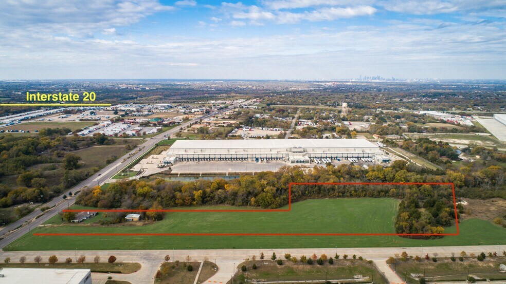 4040 N Dallas Ave, Lancaster, TX à vendre - Photo du bâtiment - Image 2 de 5