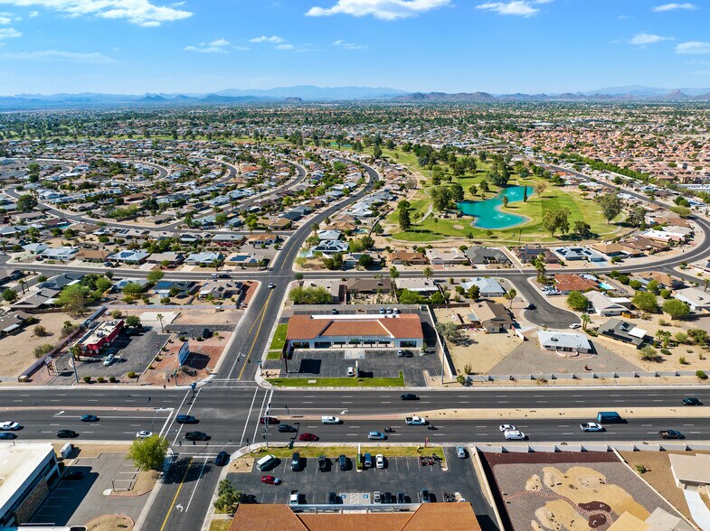 9420 W Bell Rd, Sun City, AZ à vendre - Photo du bâtiment - Image 3 de 3