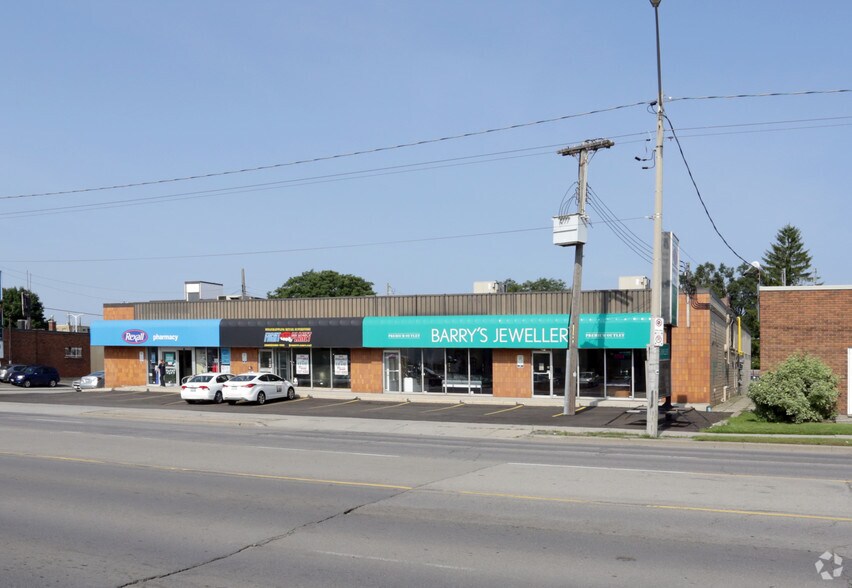 730 Upper James St, Hamilton, ON à louer - Photo du bâtiment - Image 2 de 2
