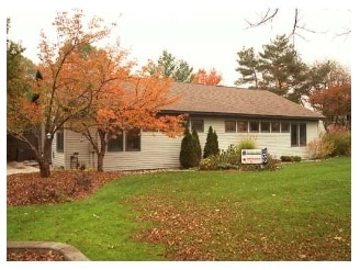1152 Haslett Rd, Haslett, MI for sale - Building Photo - Image 2 of 3